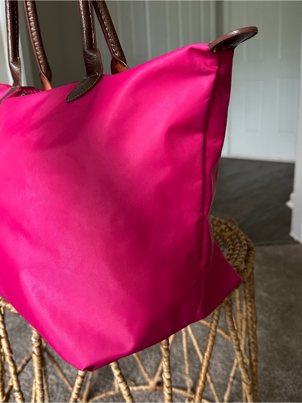 Longchamp Le Pliage Hot Pink Nylon Tote with Brown Leather Trim Large Travel Bag - Picture 3 of 16